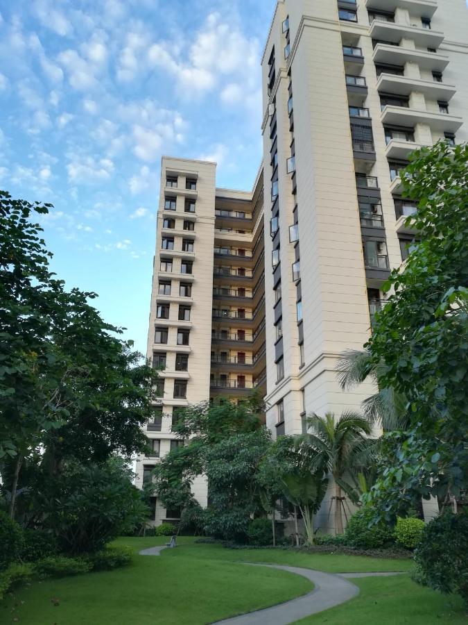 Care Residential Hotel Haikou  Exterior foto