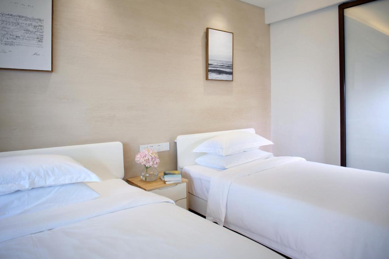 Care Residential Hotel Haikou  Exterior foto