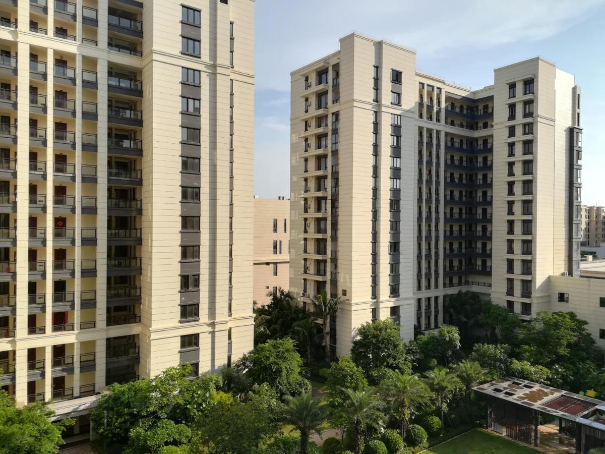 Care Residential Hotel Haikou  Exterior foto